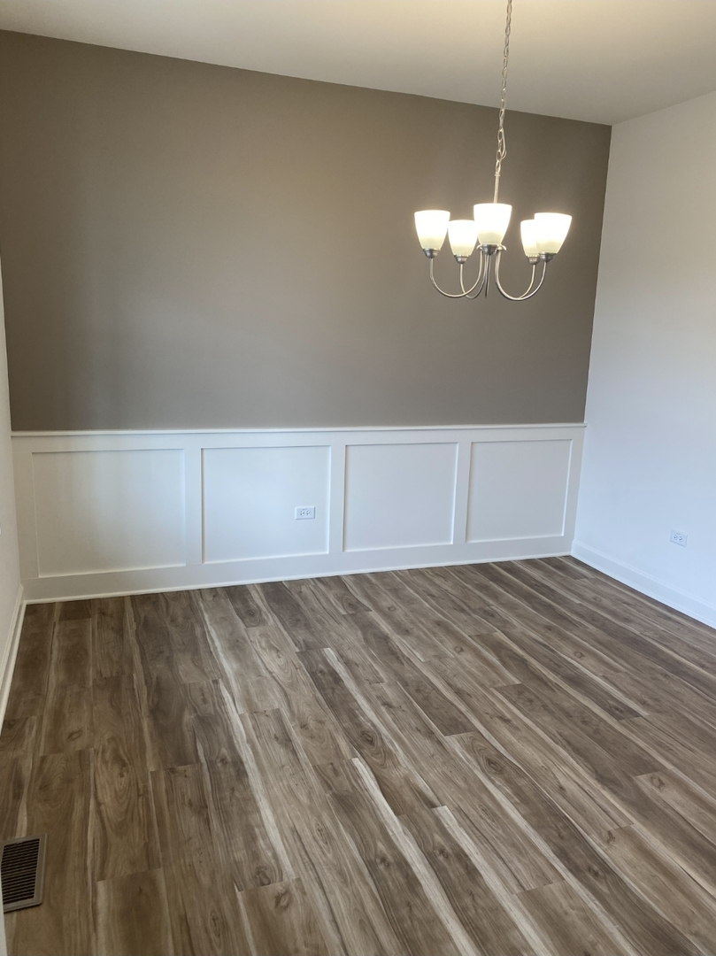 505 Timber Oak Lane, Yorkville, IL 60560