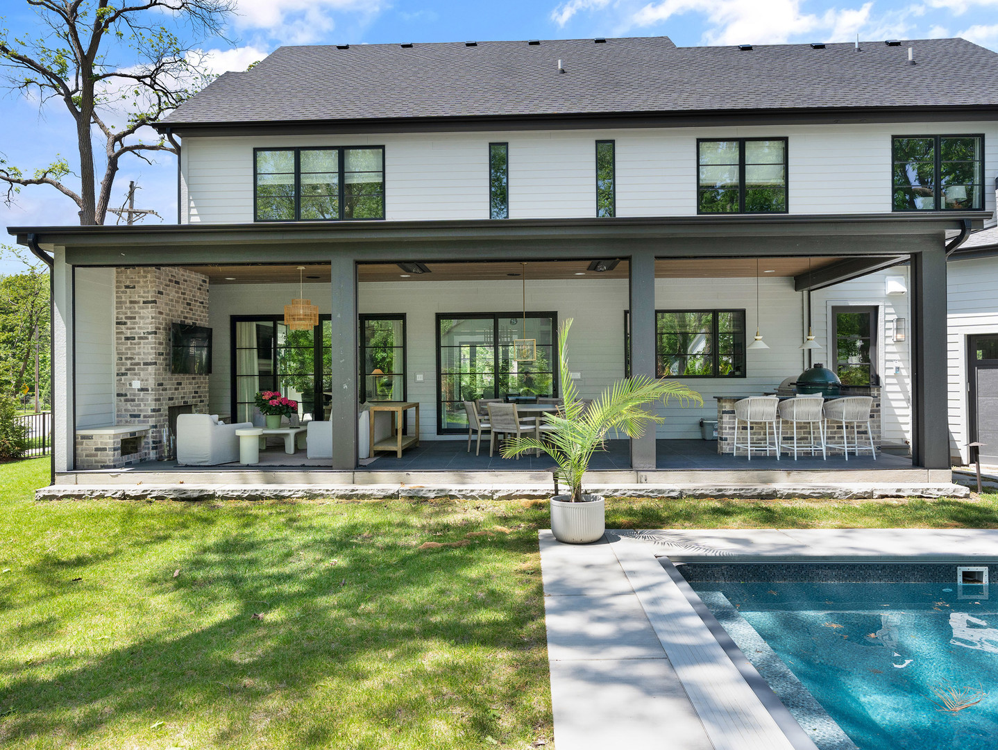 844 S Julian Street, Naperville, IL 60540