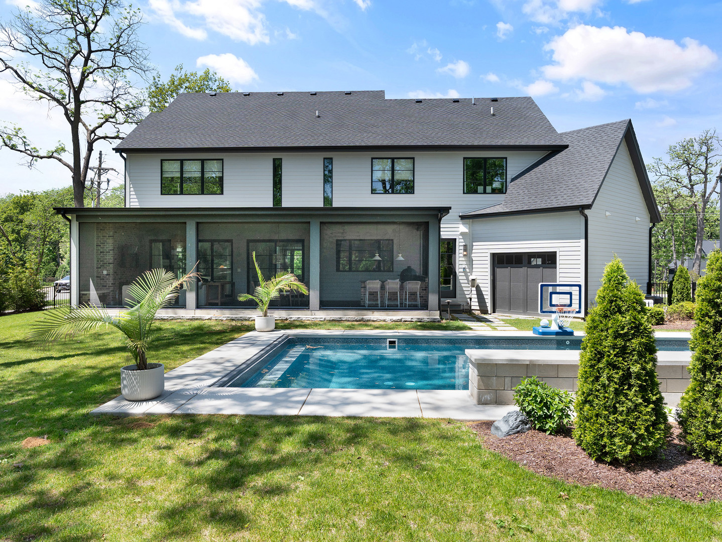 844 S Julian Street, Naperville, IL 60540