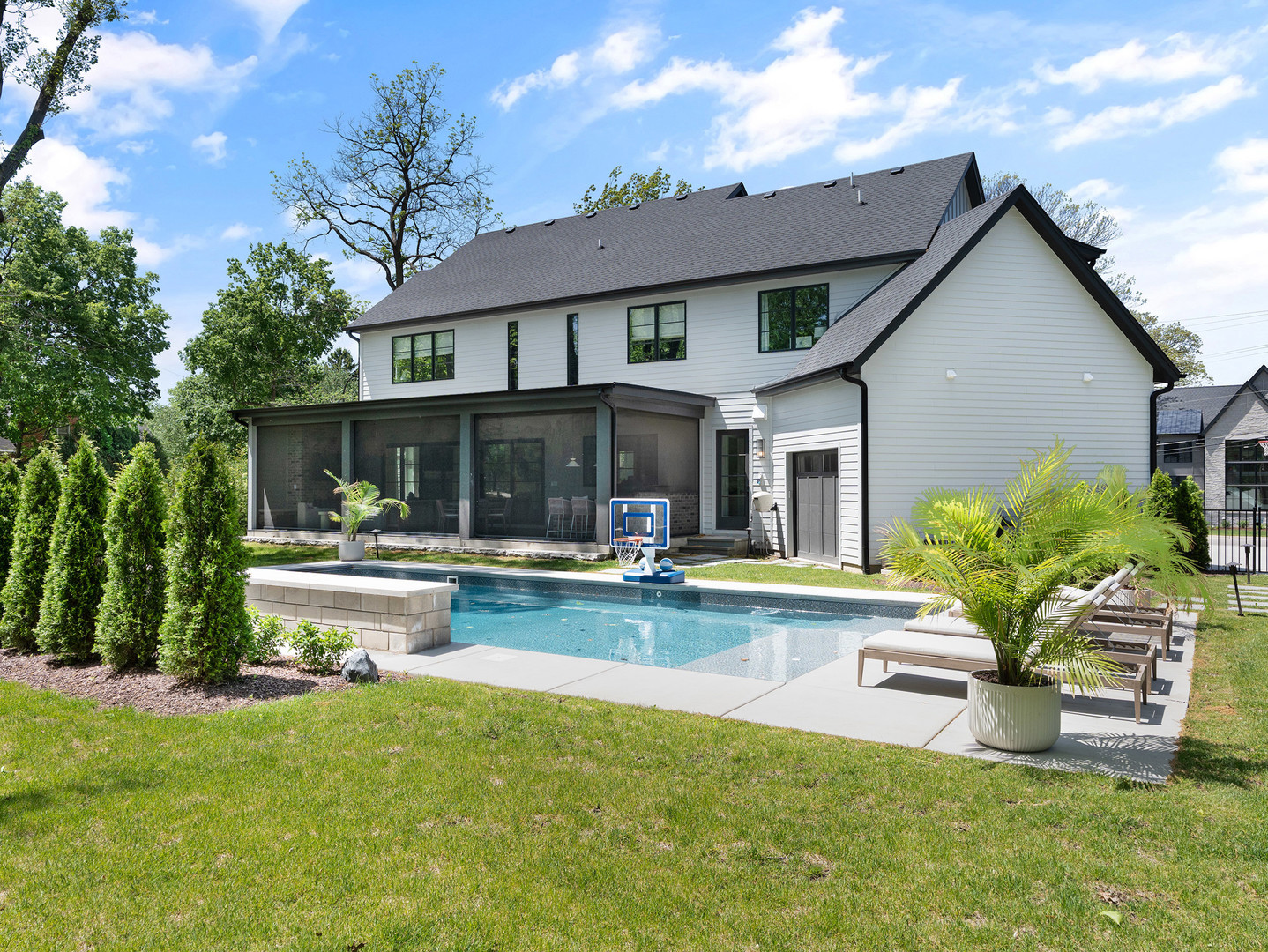 844 S Julian Street, Naperville, IL 60540