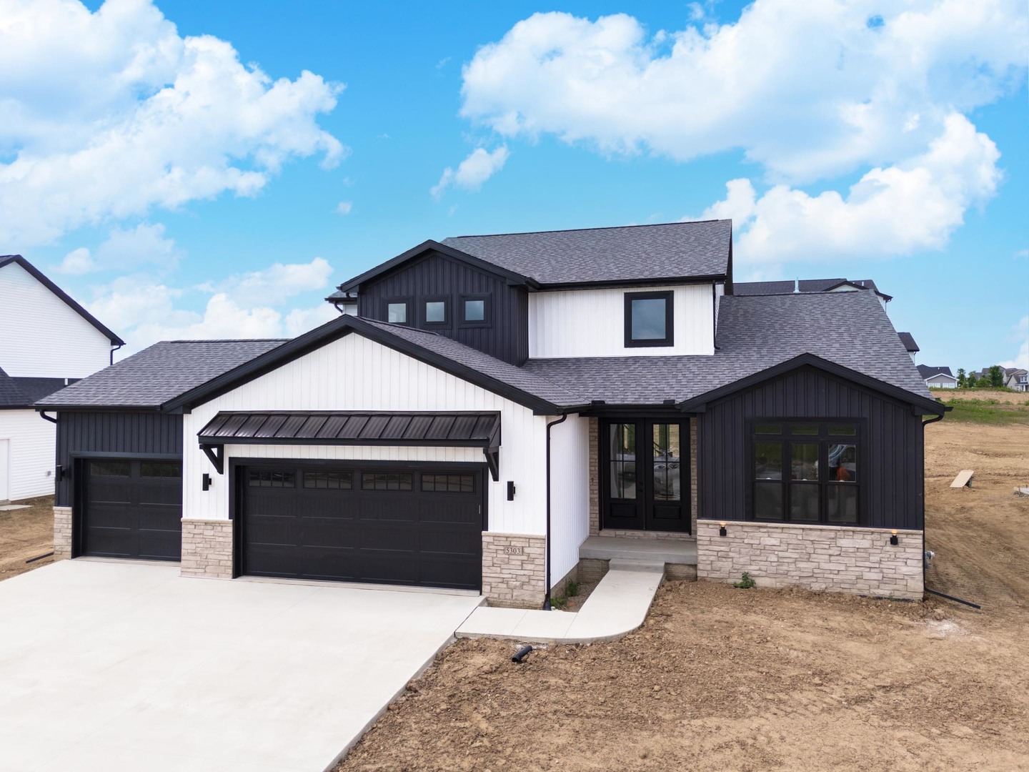 5303 Belvedere Lane, Bloomington, IL 61705