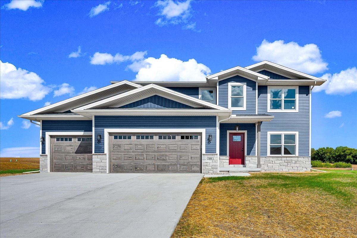 506 Travis Drive, Carlock, IL 61725