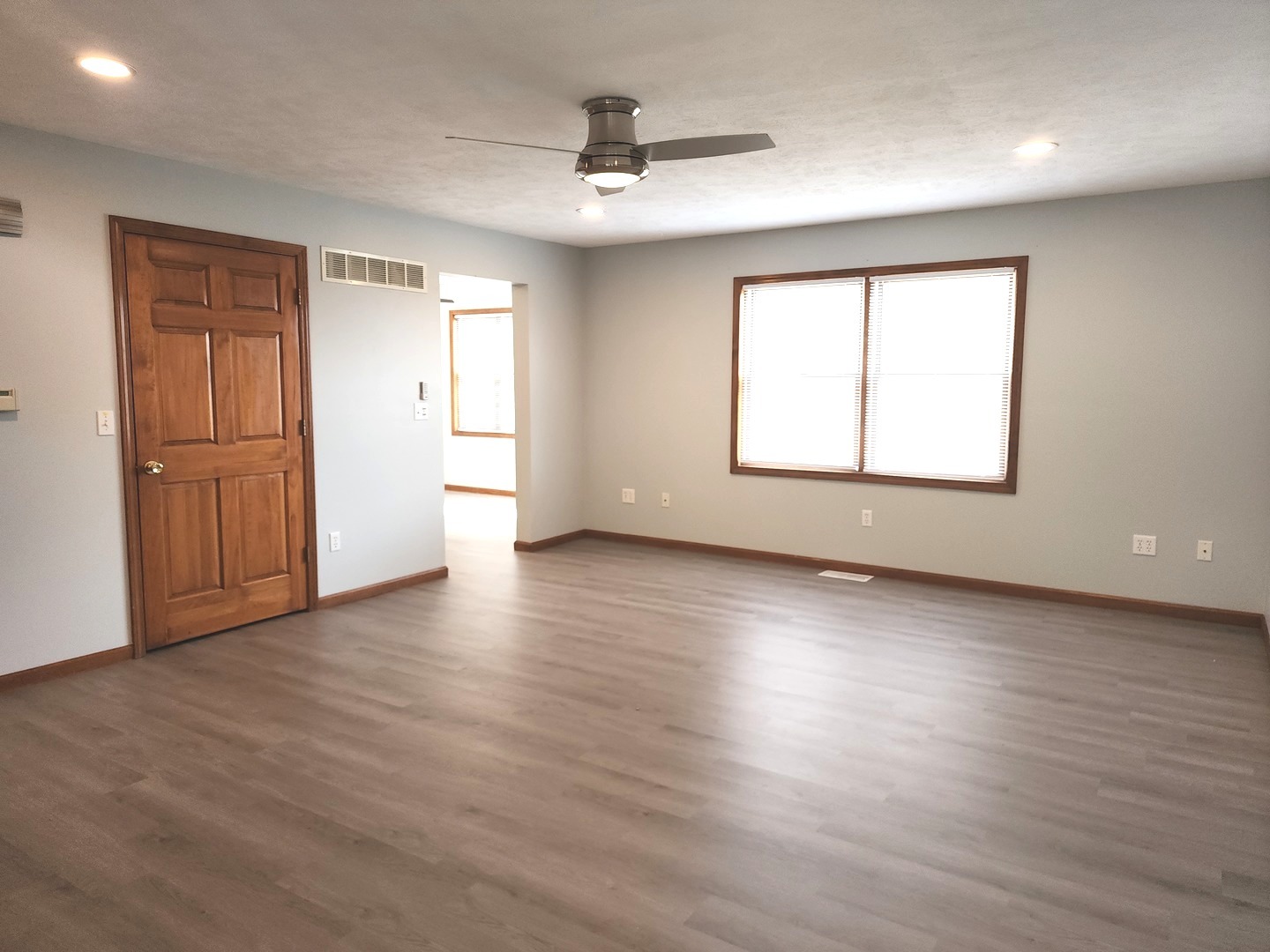 1204 Henry Street, Normal, IL 61761