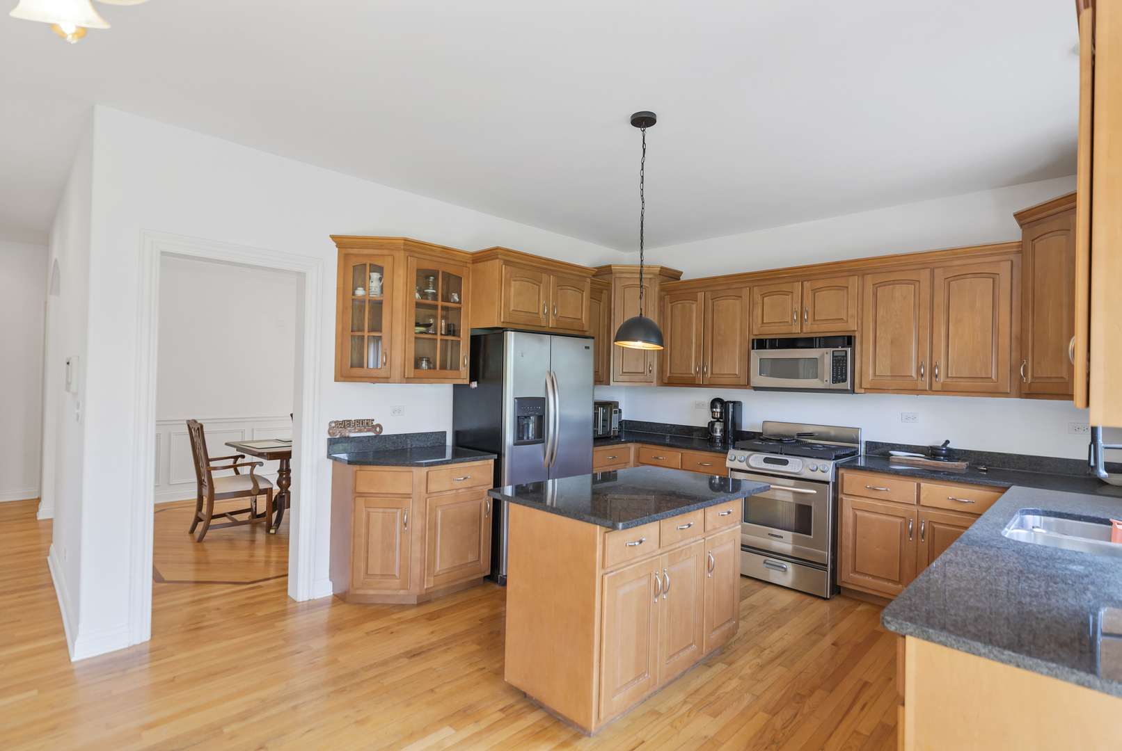 427 W Natoma Avenue, Addison, IL 60101
