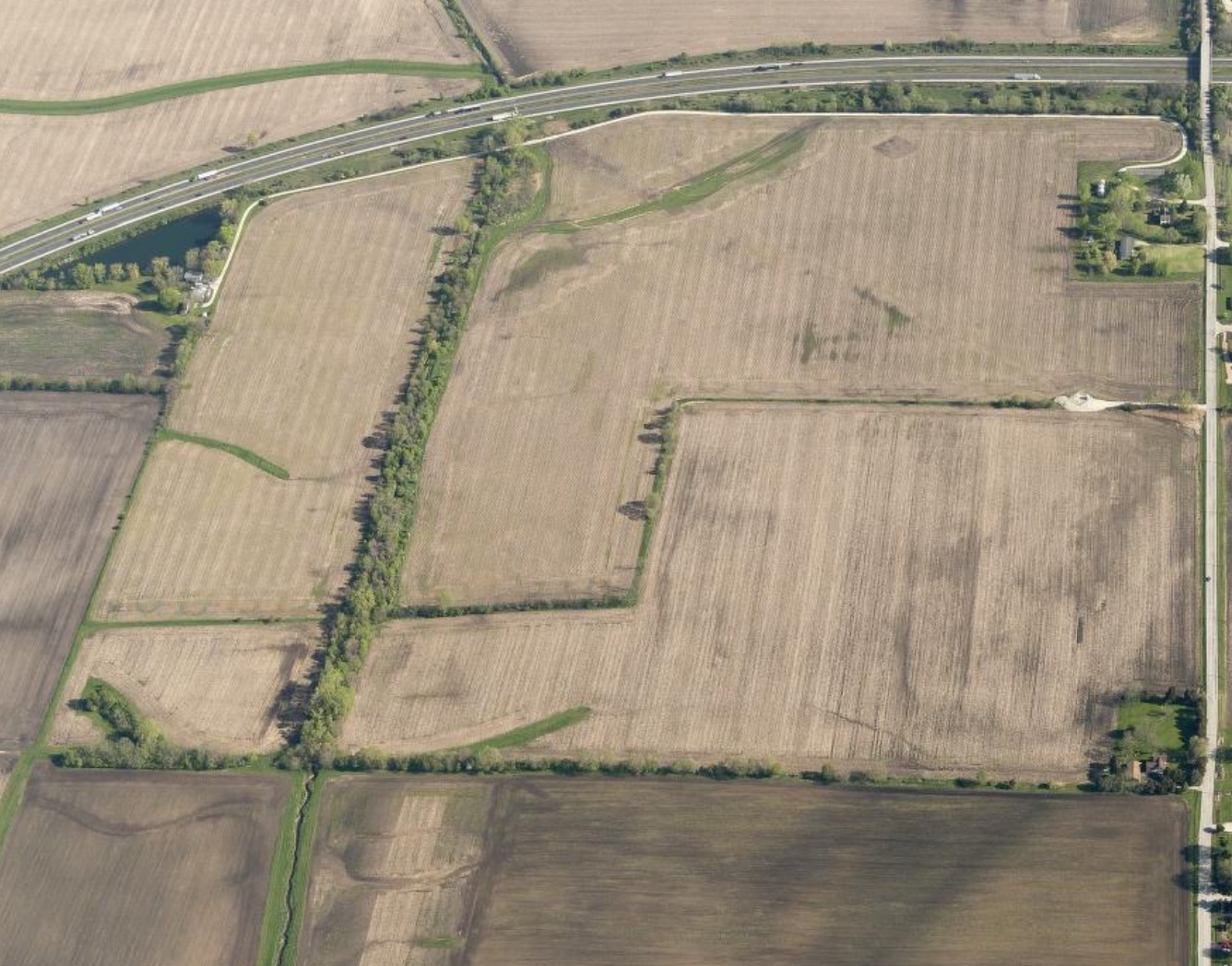 22020 S River Road, Shorewood, IL 60404