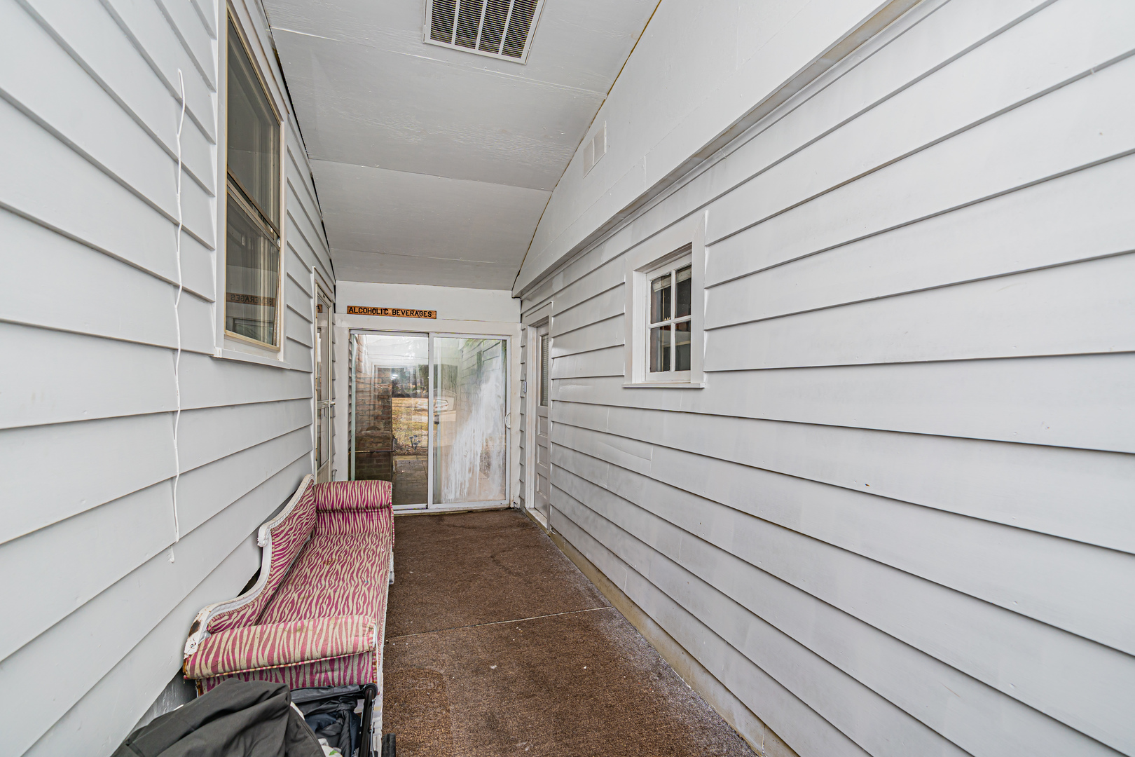 0S638 Euclid Avenue, Villa Park, IL 60181