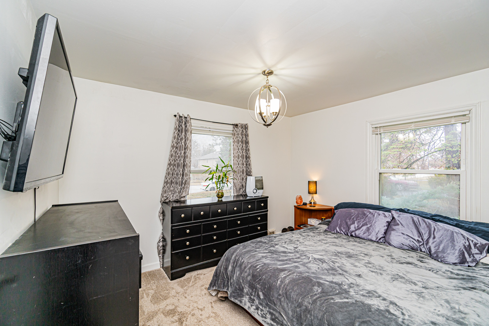 0S638 Euclid Avenue, Villa Park, IL 60181