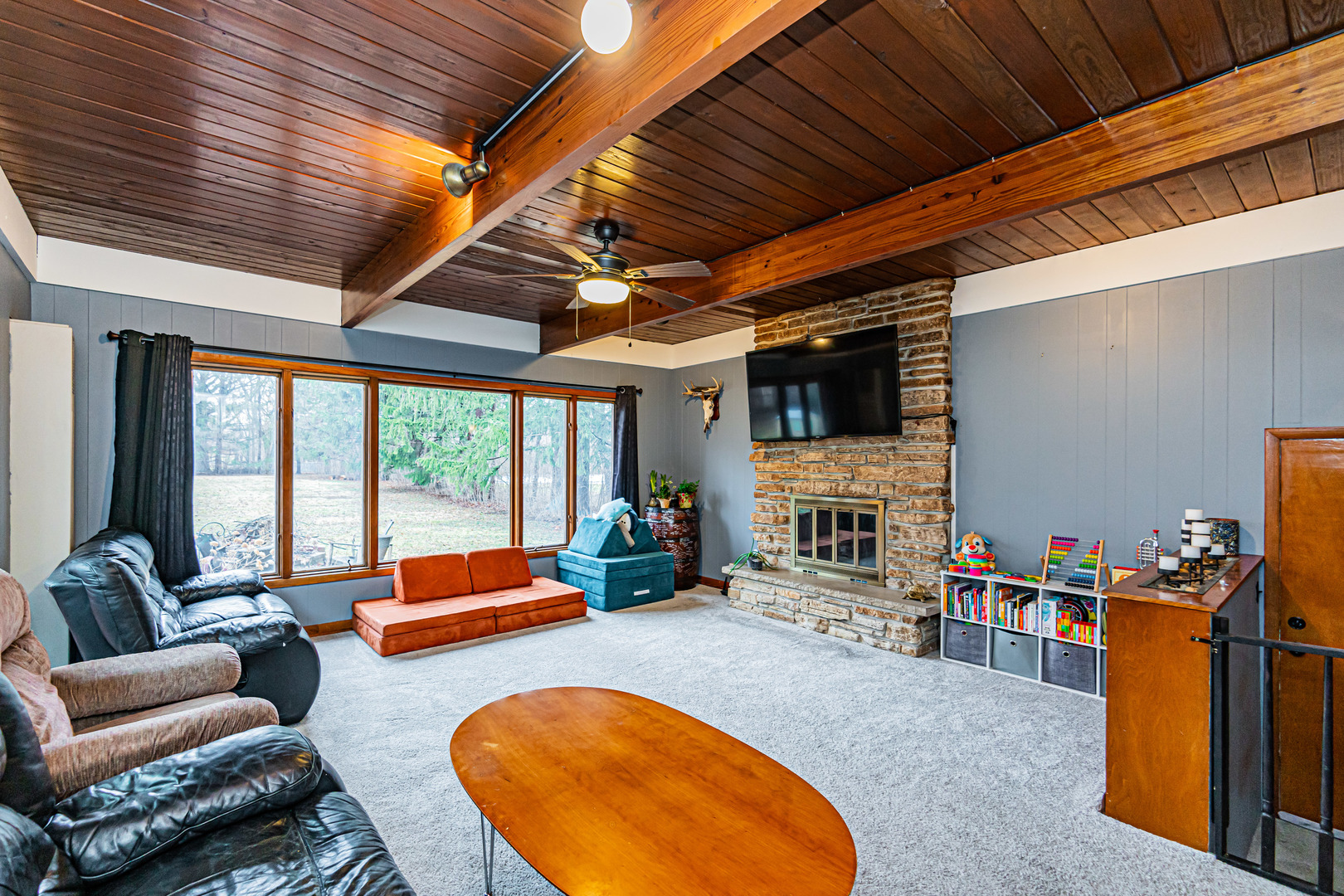 0S638 Euclid Avenue, Villa Park, IL 60181
