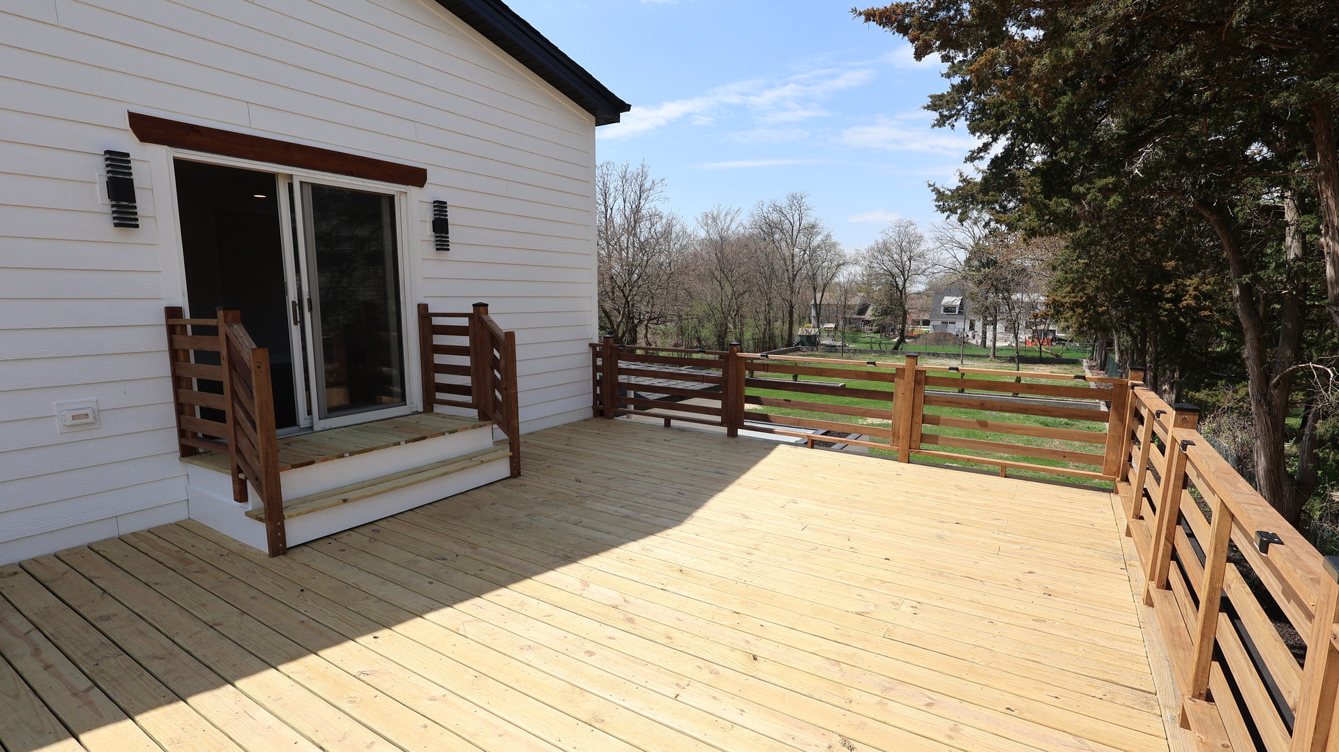 1912 N Summit Street, Wheaton, IL 60187