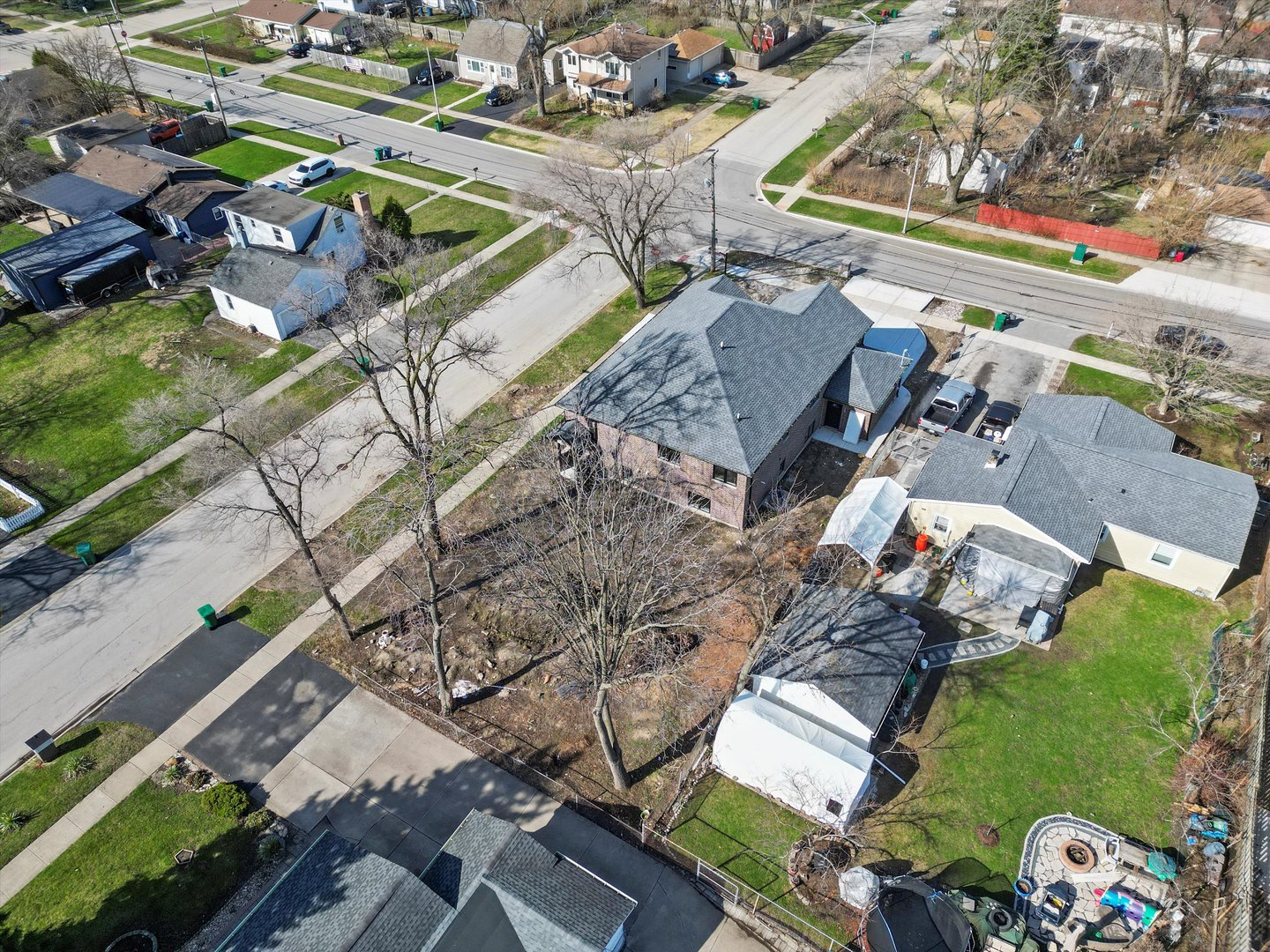 8429 Lamon Avenue, Burbank, IL 60459