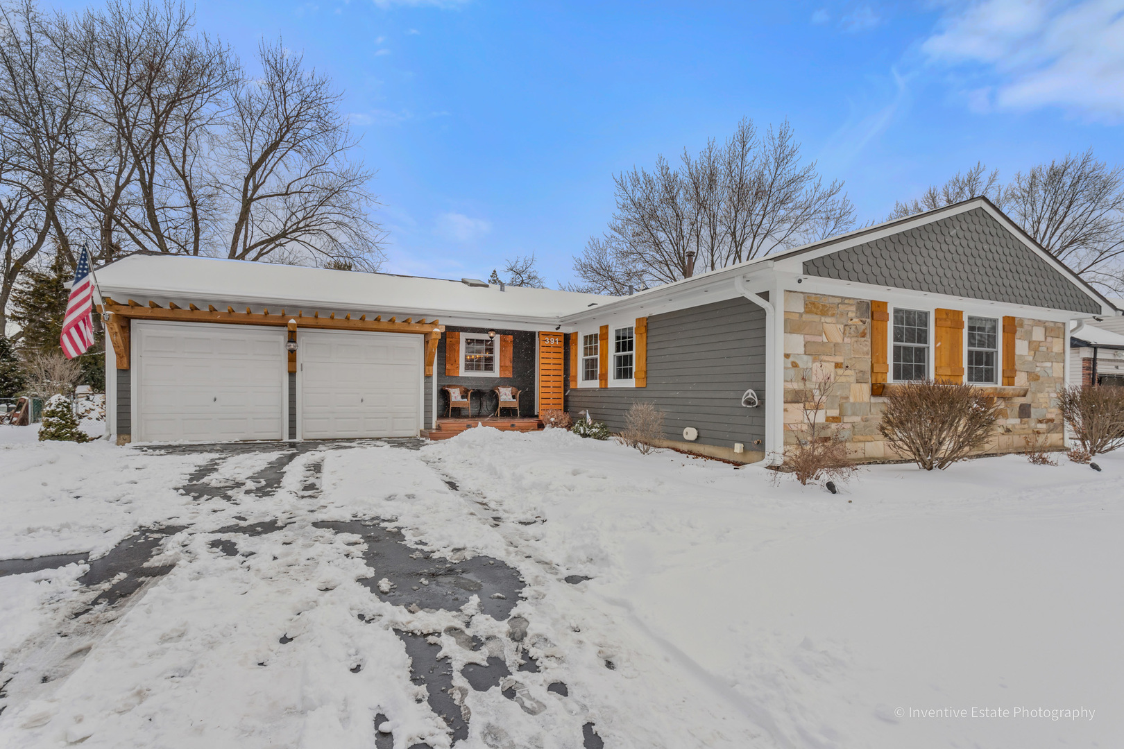 391 Castlewood Lane, Buffalo Grove, IL 60089