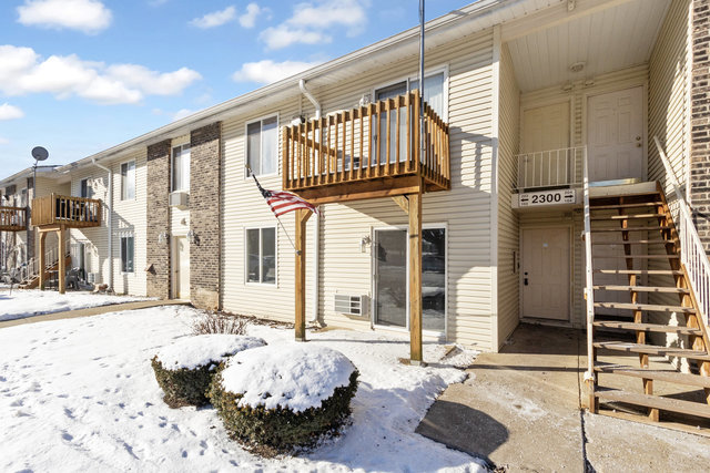 2300 Light Road #103, Oswego, IL 60543