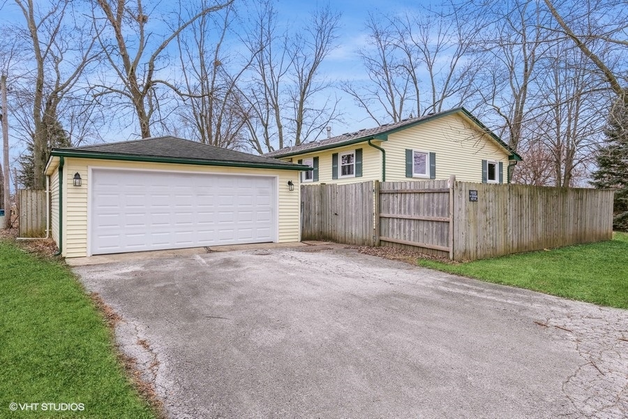 22803 Richton Square Road, Richton Park, IL 60471