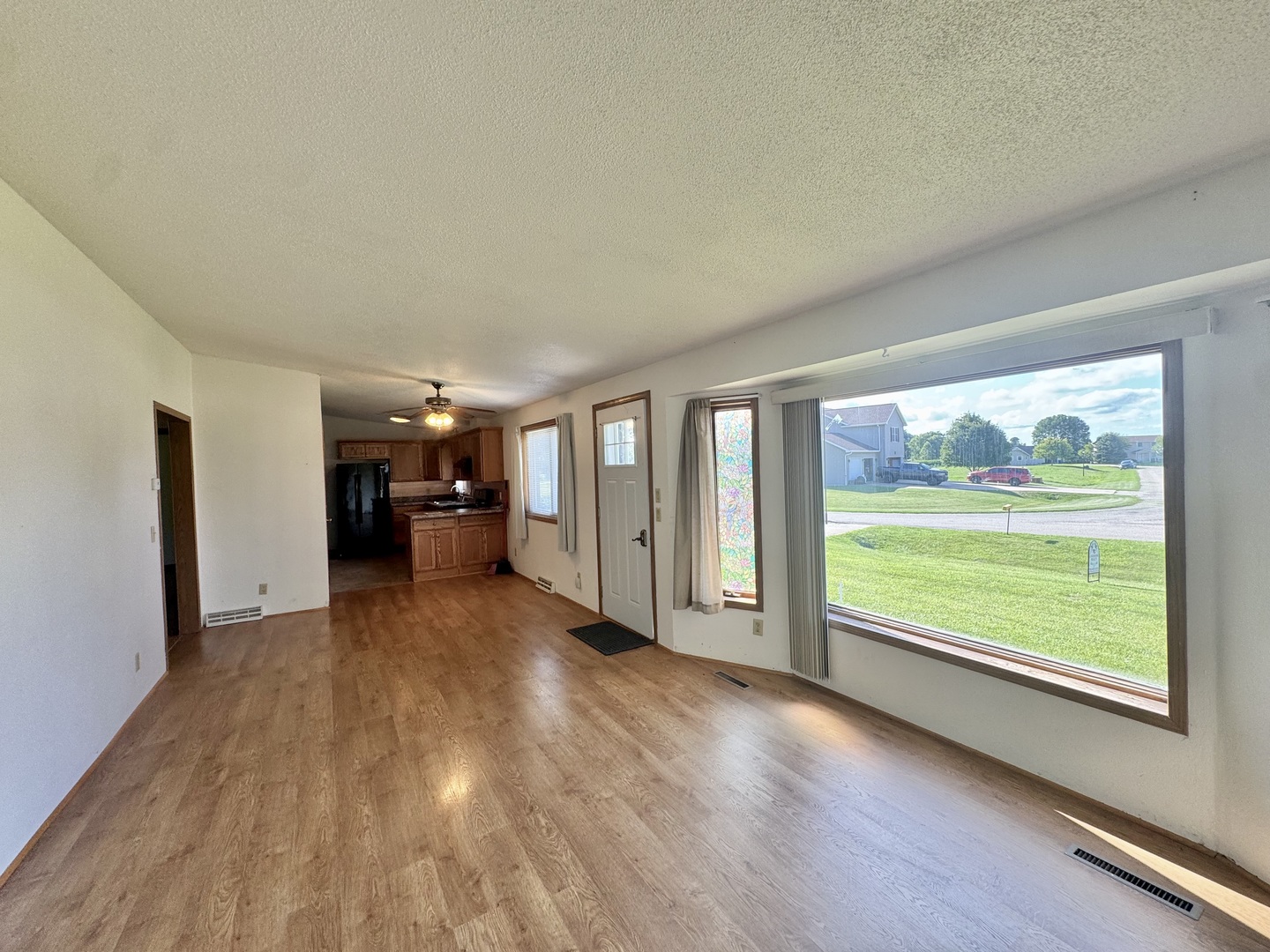 602 E Cherry Avenue, Cherry, IL 61317
