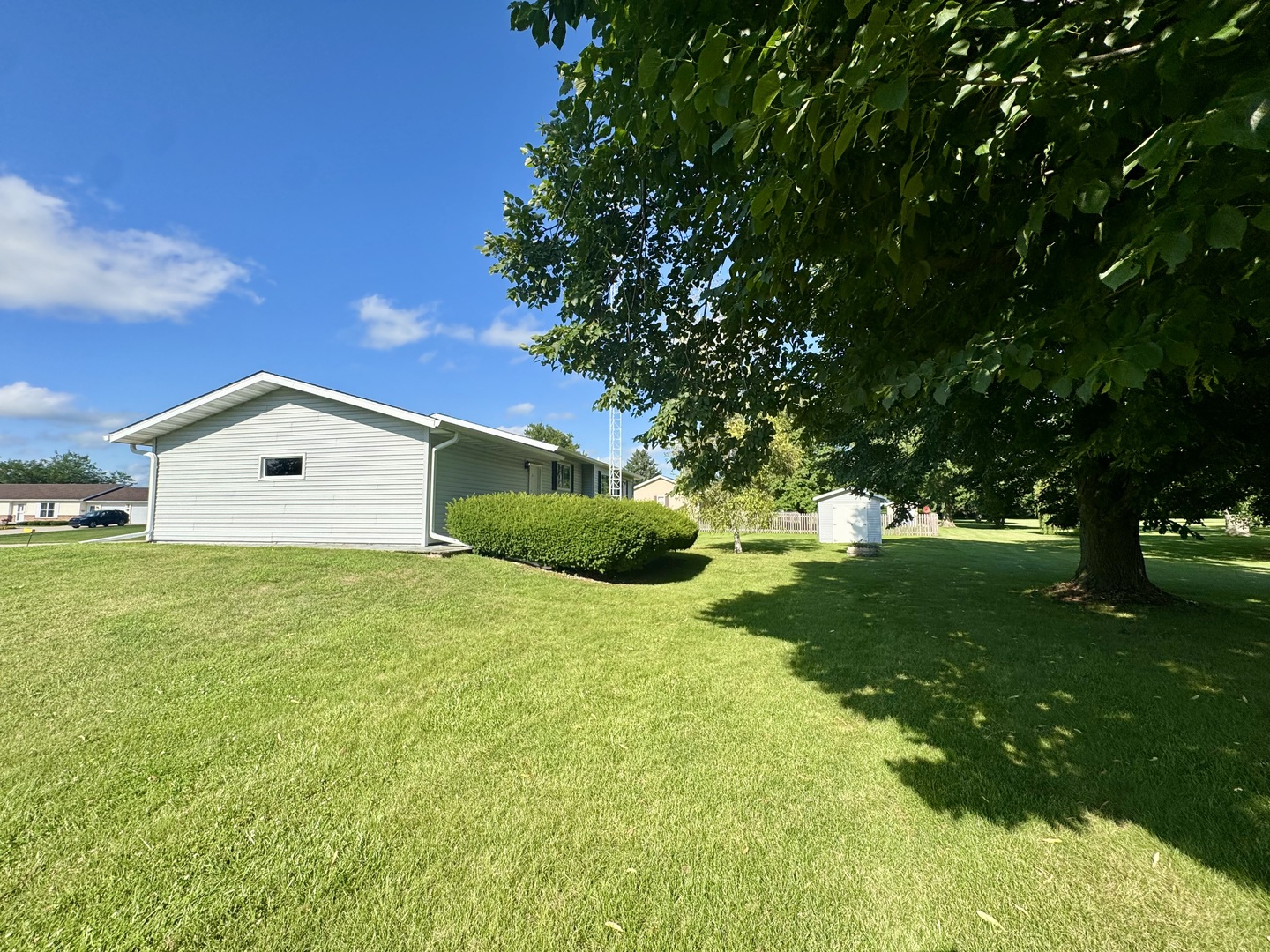 602 E Cherry Avenue, Cherry, IL 61317