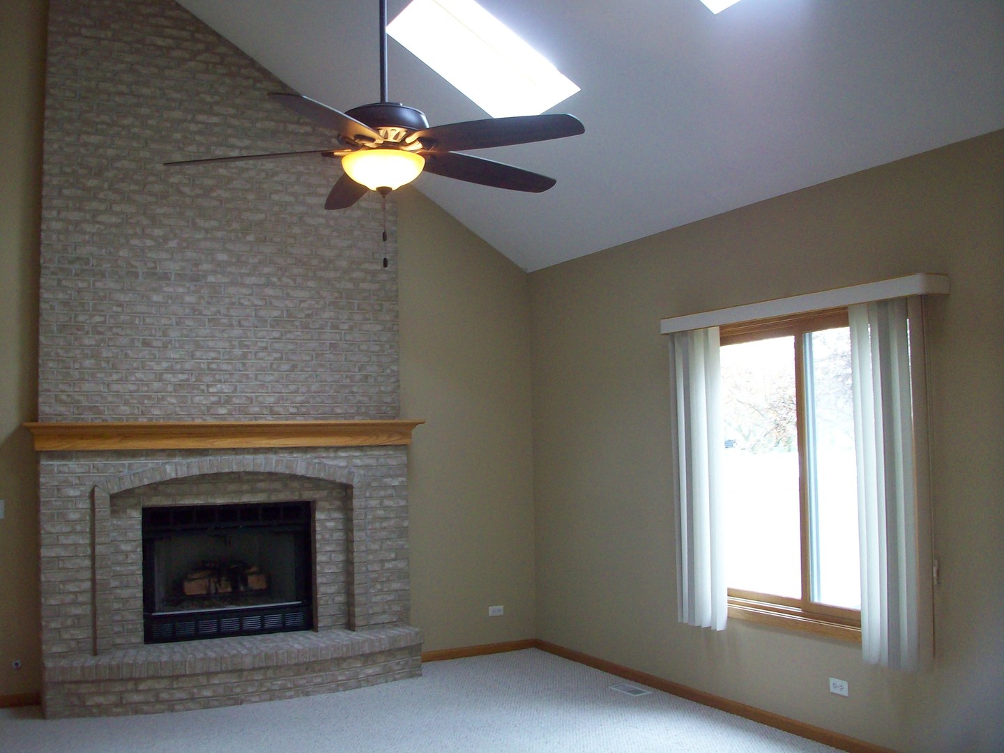 2308 Kentuck Court, Naperville, IL 60564