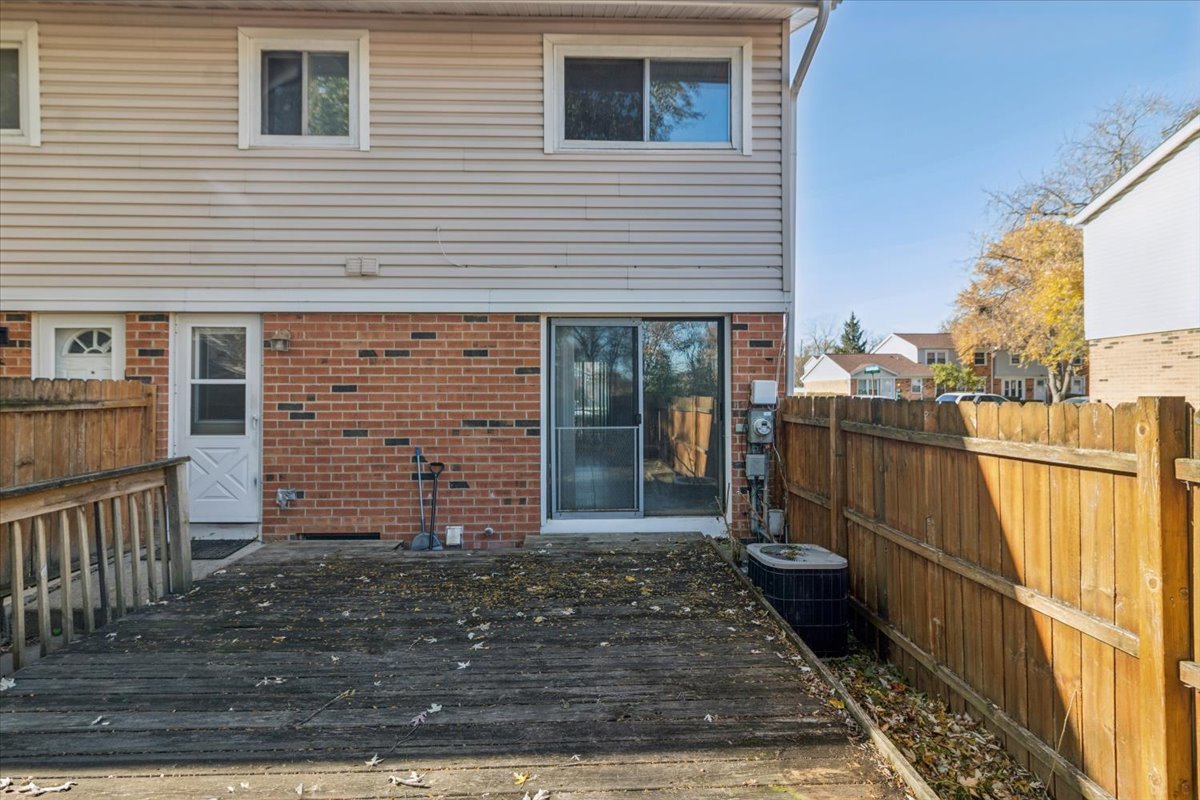 Streamwood, IL 60107