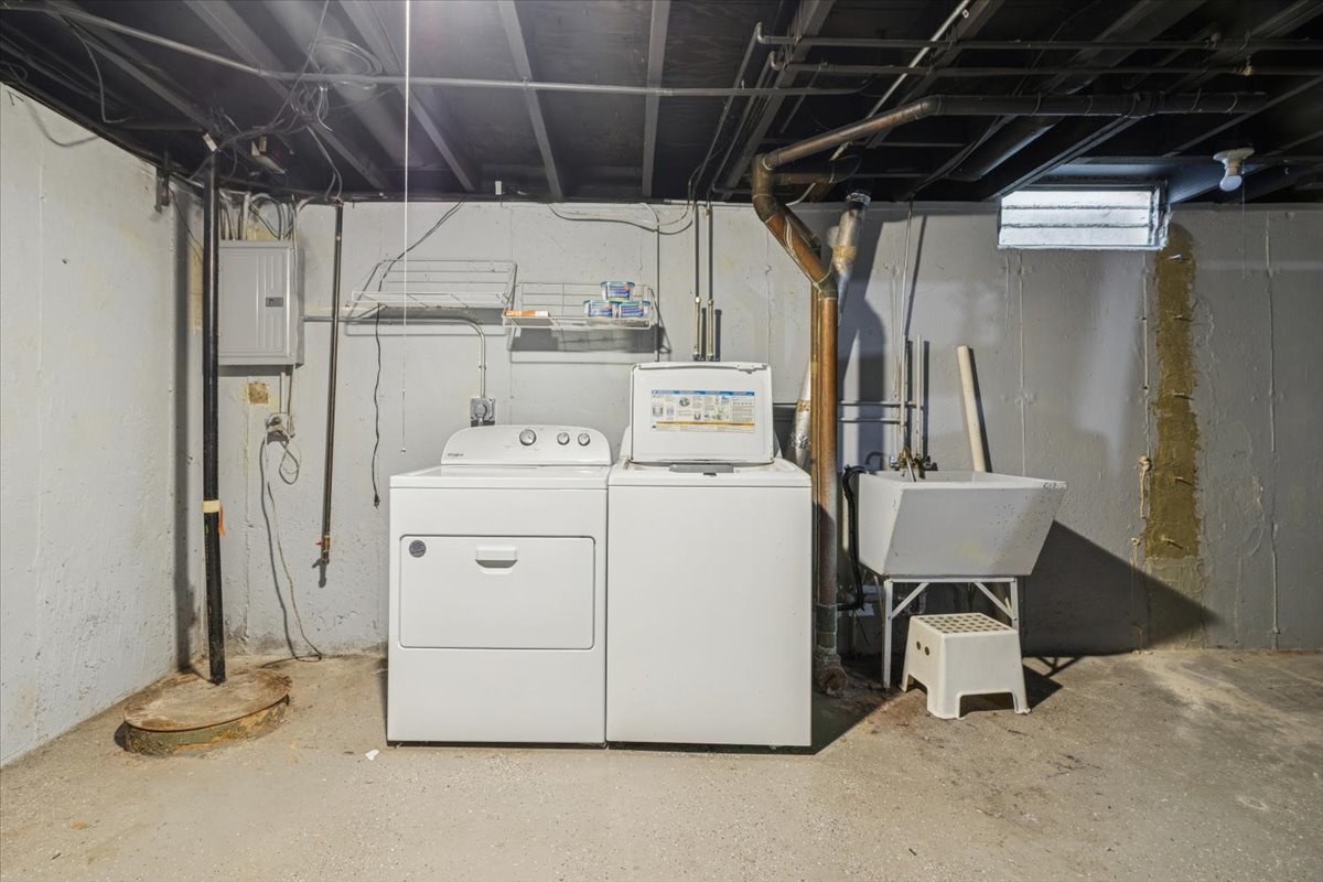 Streamwood, IL 60107