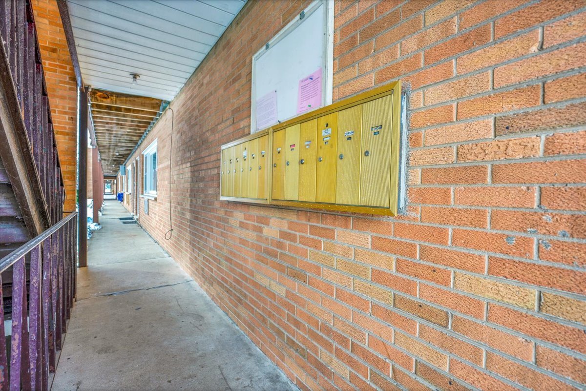 231 Northway Park Road #12, Machesney Park, IL 61115