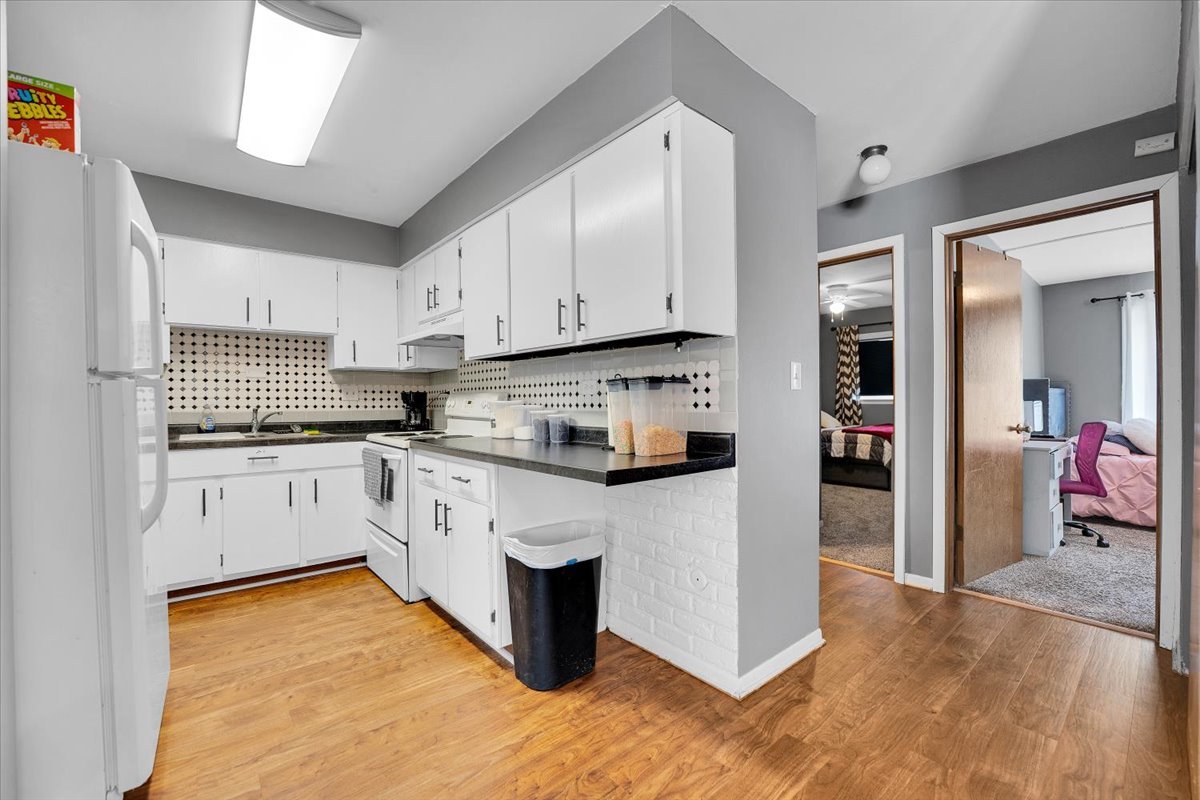 231 Northway Park Road #12, Machesney Park, IL 61115