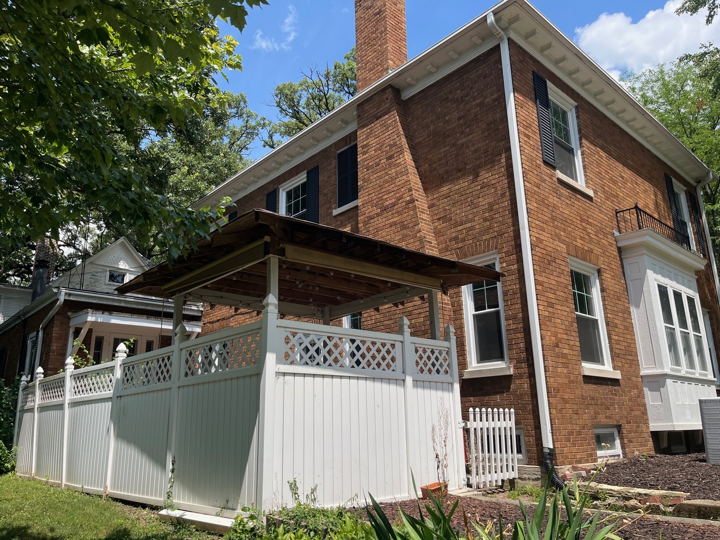 895 S Greenwood Avenue, Kankakee, IL 60901
