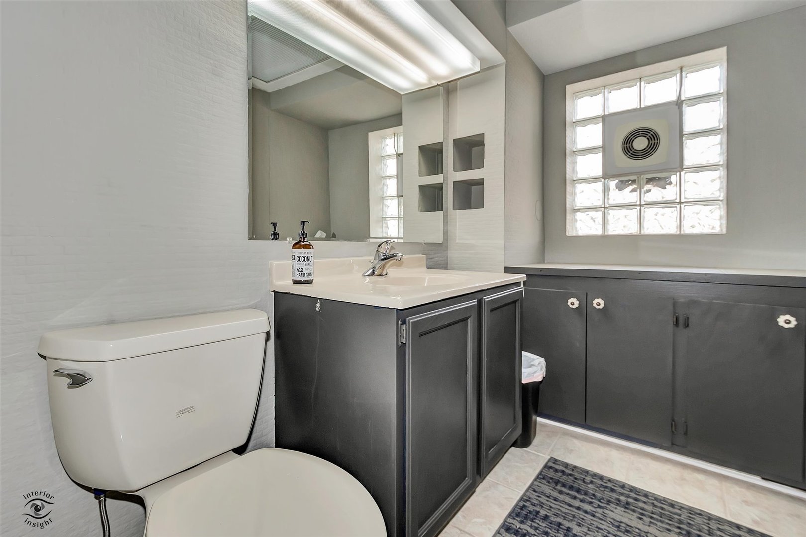 849 N Ellsworth Street, Naperville, IL 60563