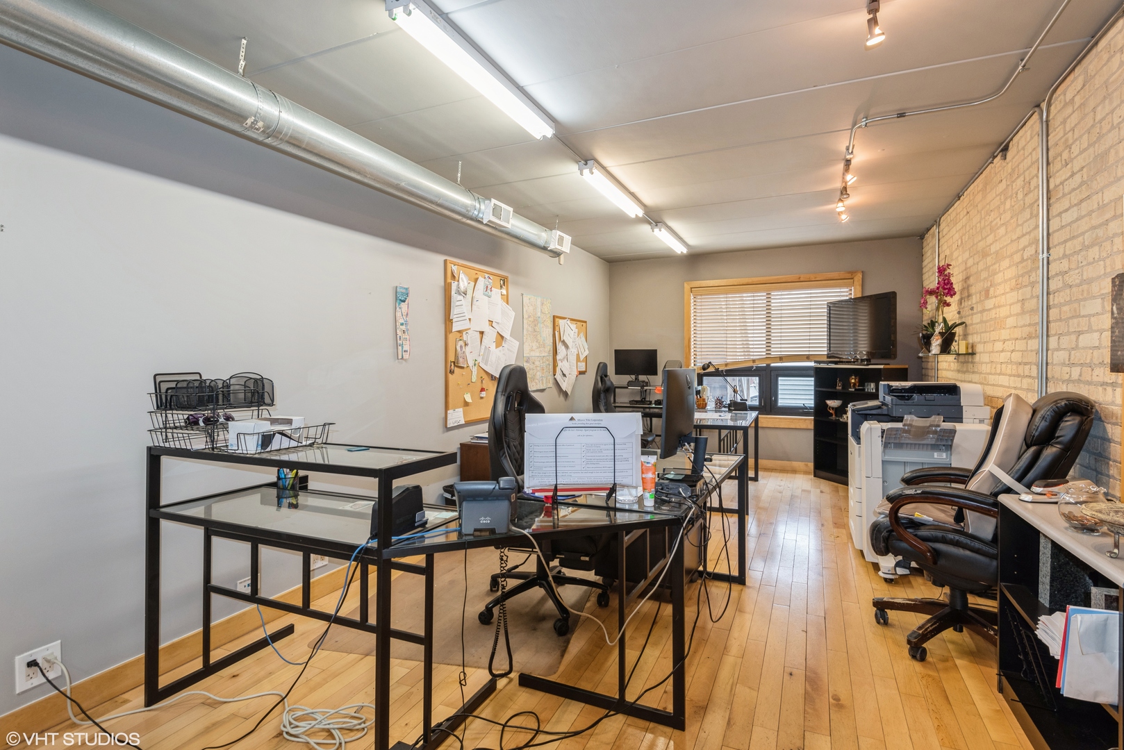 6444 N Milwaukee Avenue, Chicago, IL 60631