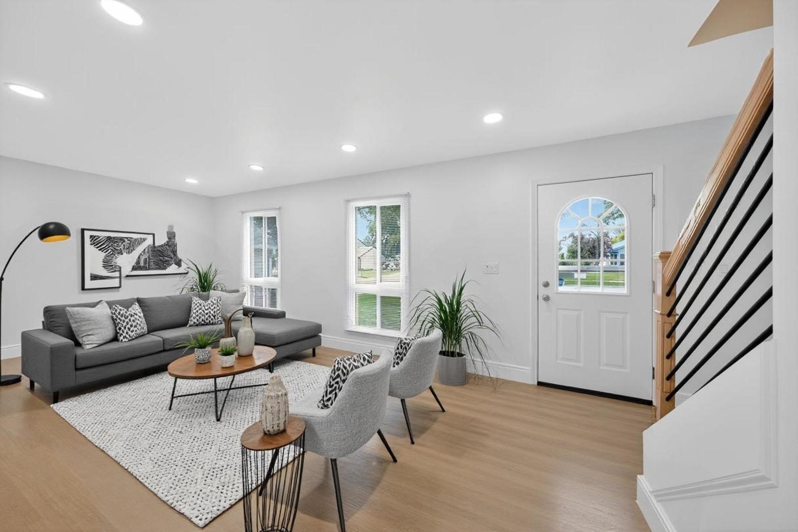 1853 Paddington Avenue, Naperville, IL 60563
