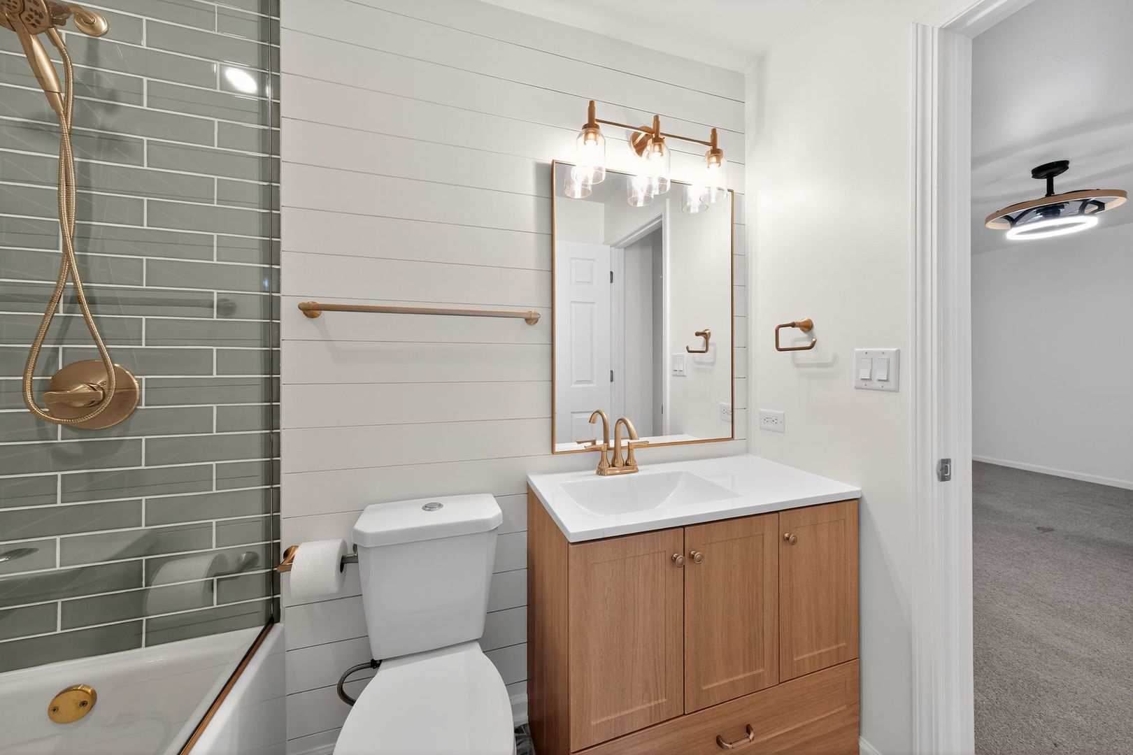 1853 Paddington Avenue, Naperville, IL 60563