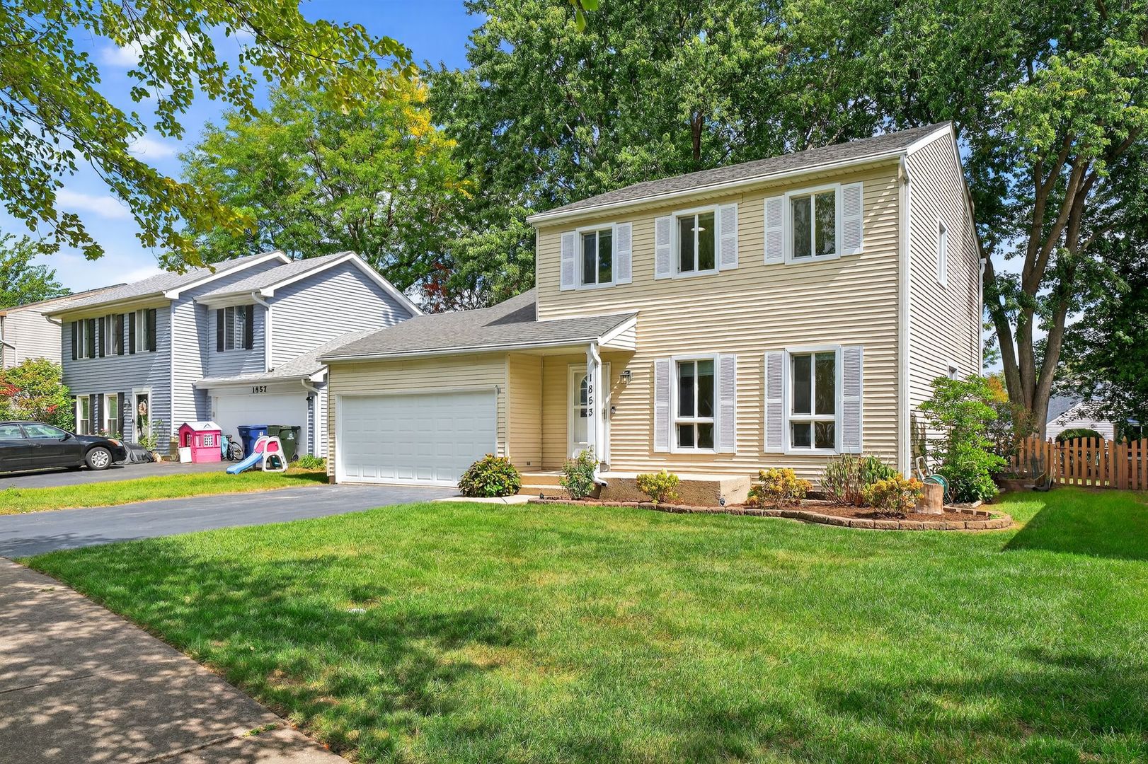 1853 Paddington Avenue, Naperville, IL 60563