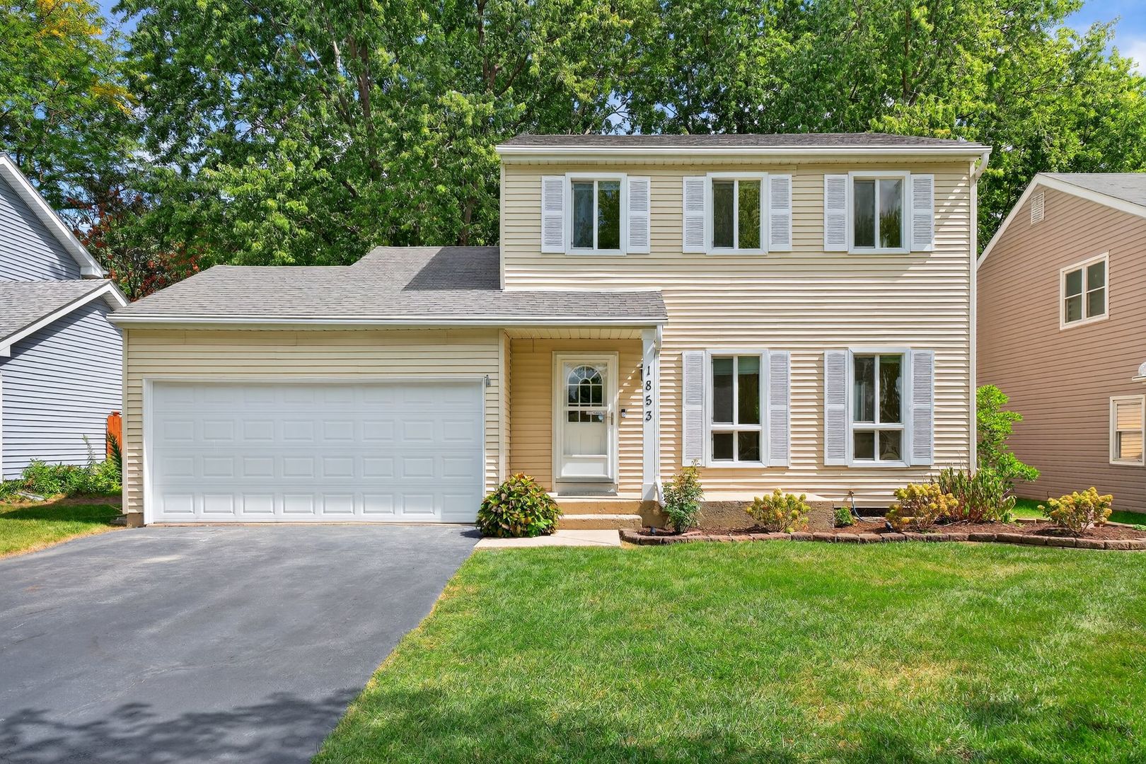 1853 Paddington Avenue, Naperville, IL 60563