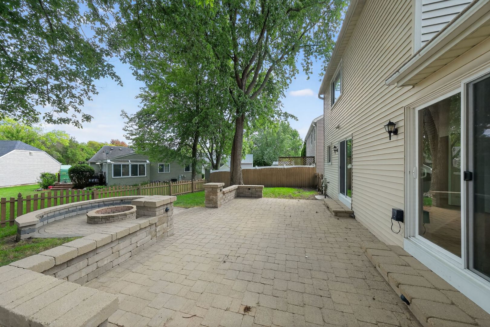 1853 Paddington Avenue, Naperville, IL 60563
