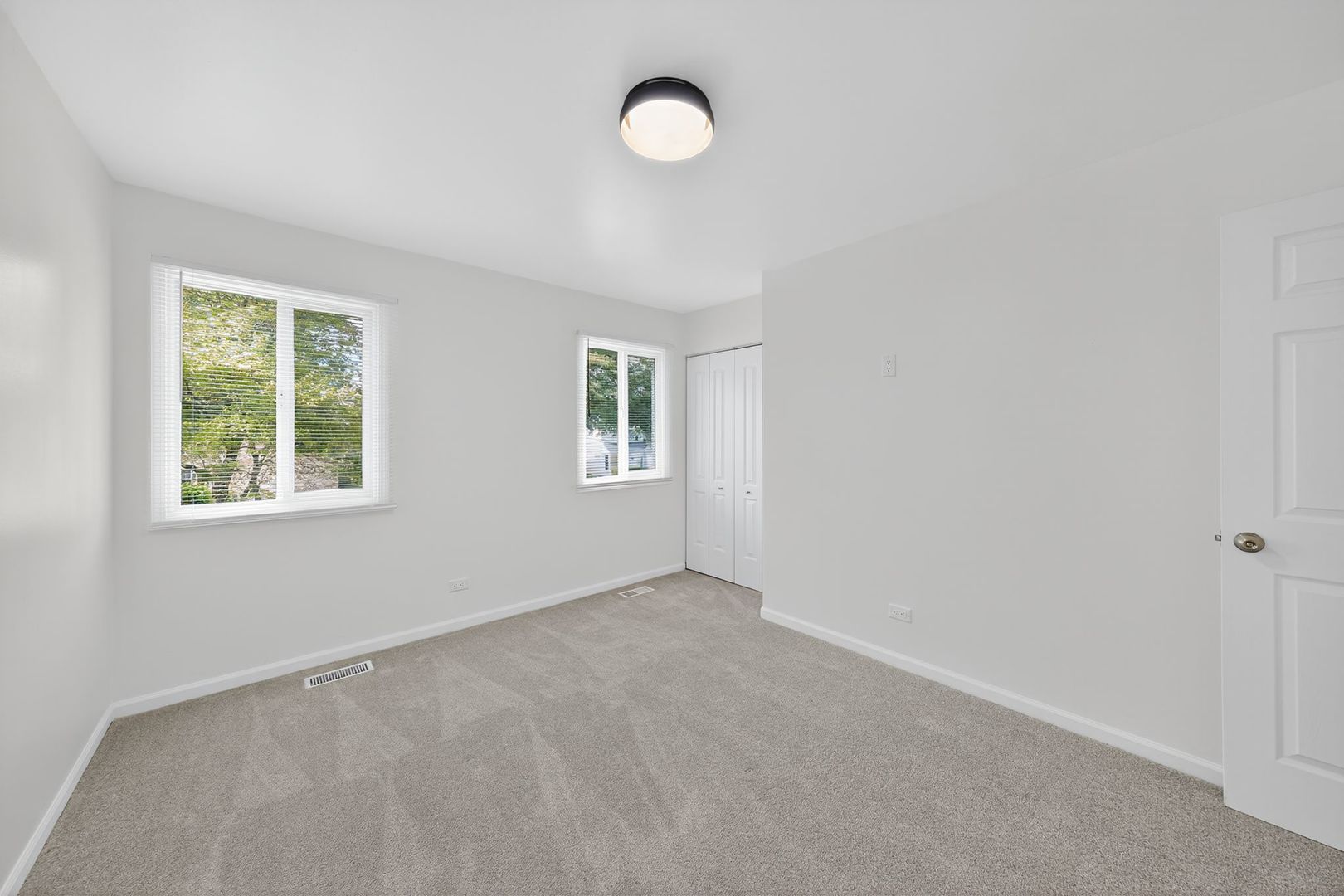 1853 Paddington Avenue, Naperville, IL 60563