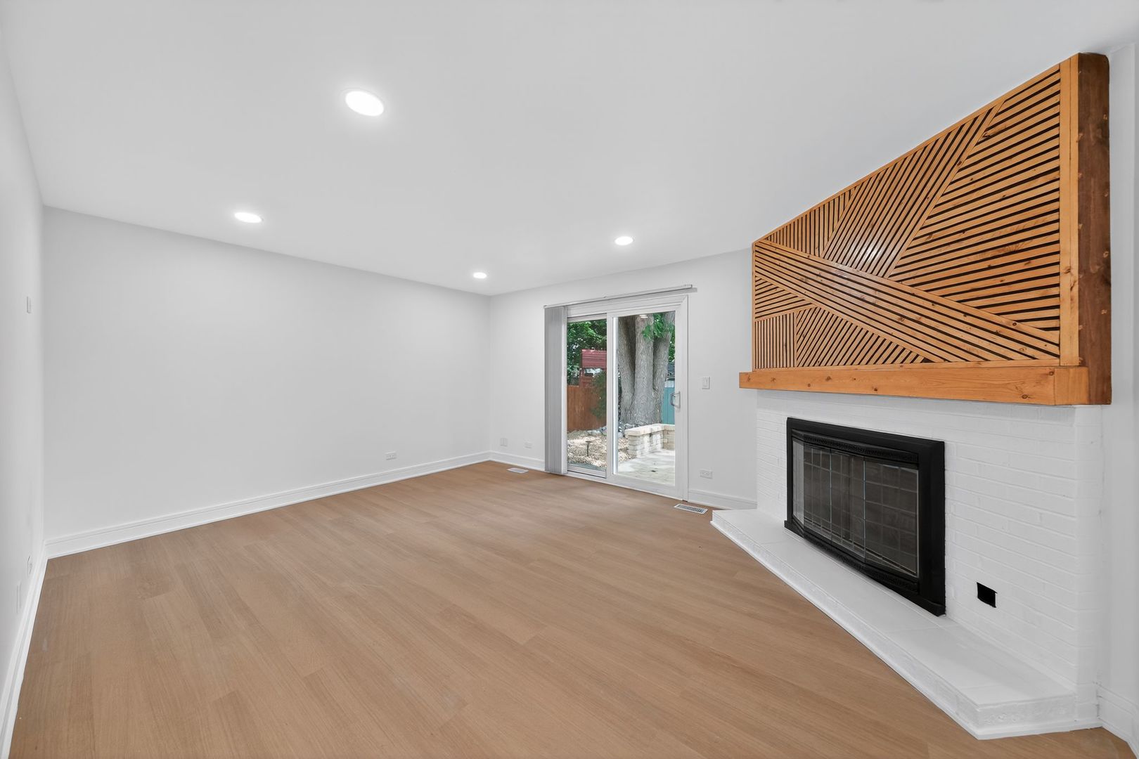 1853 Paddington Avenue, Naperville, IL 60563
