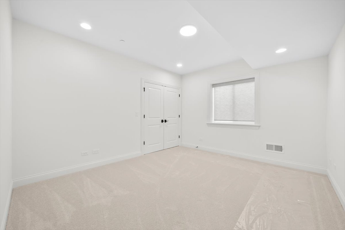 2067 Deer (LOT 23) Trail, Long Grove, IL 60047