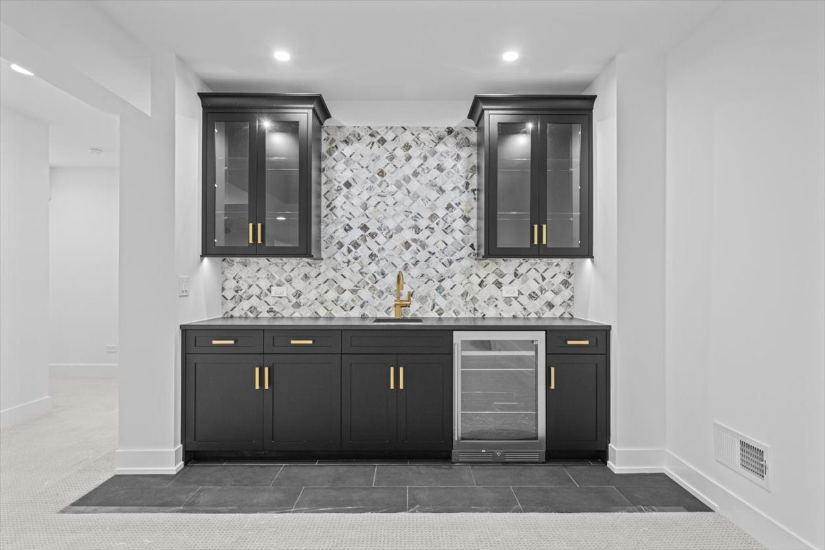 Long Grove, IL 60047