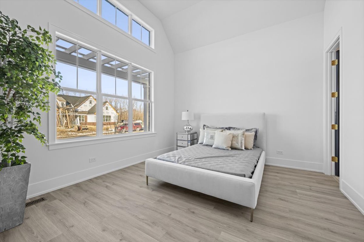 Long Grove, IL 60047