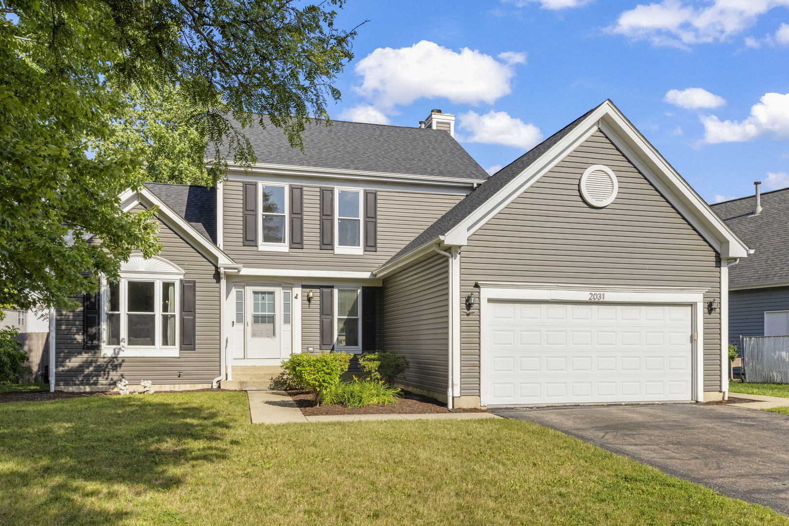 2031 Edinburgh Lane, Aurora, IL 60504