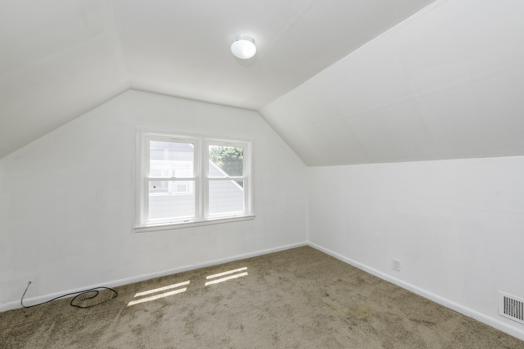 2312 HOREB Avenue, Zion, IL 60099