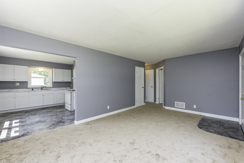 2312 HOREB Avenue, Zion, IL 60099