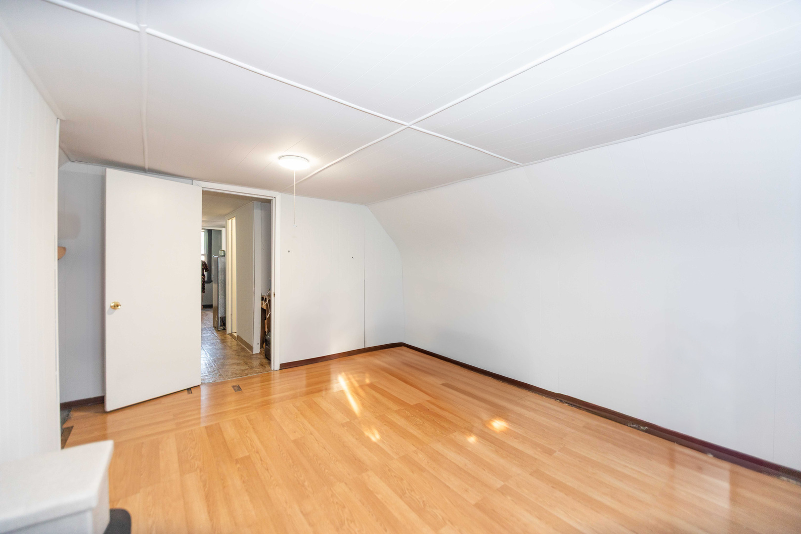 3323 N Central Park Avenue, Chicago, IL 60618