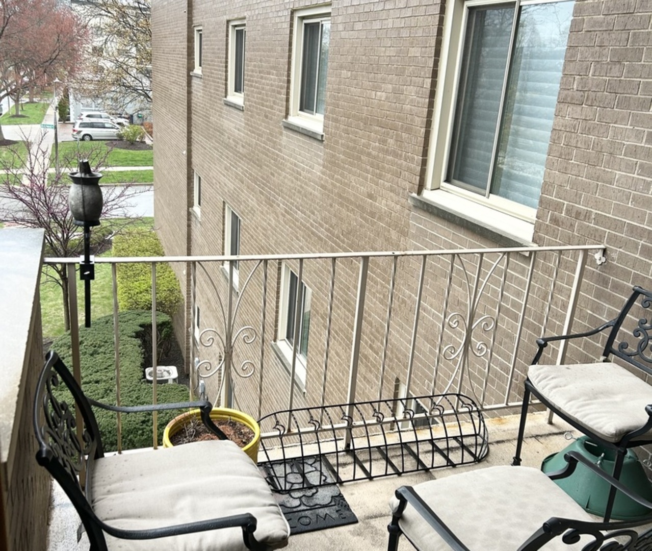 407 Ashland Avenue #3G, River Forest, IL 60305