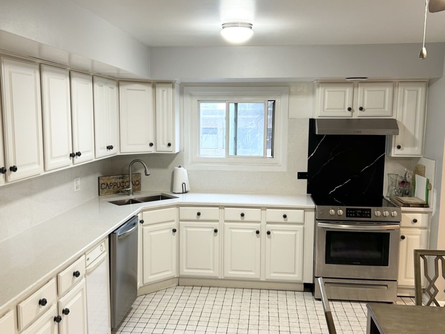 407 Ashland Avenue #3G, River Forest, IL 60305