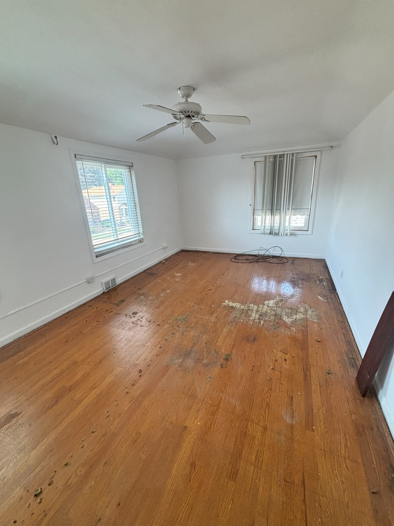2820 W 84th Street, Chicago, IL 60652