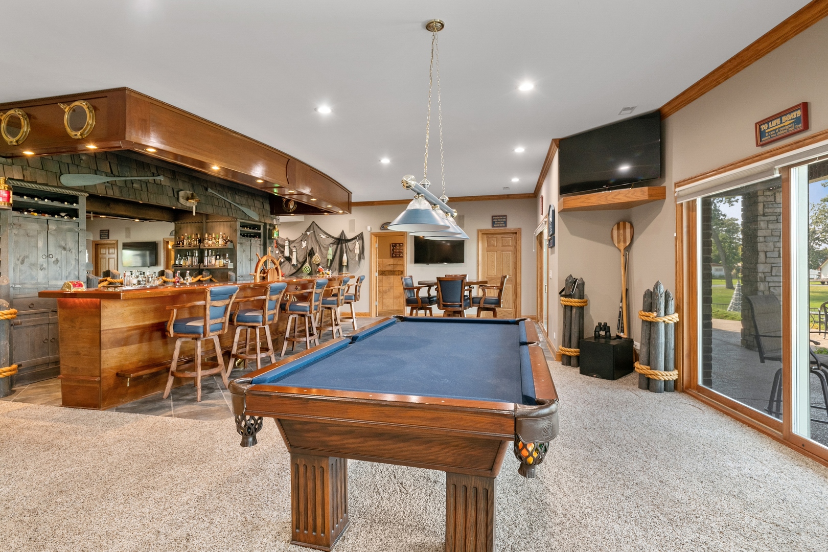 25164 W SUNSET Lane, Lake Villa, IL 60046