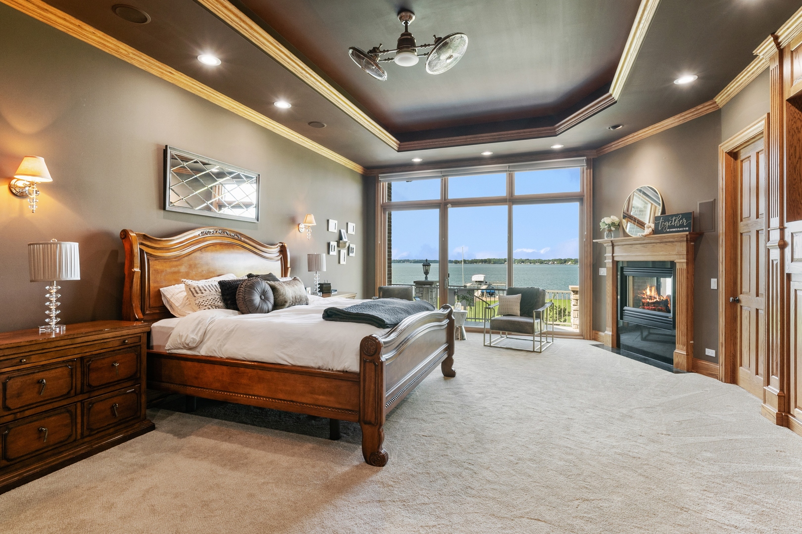 25164 W SUNSET Lane, Lake Villa, IL 60046