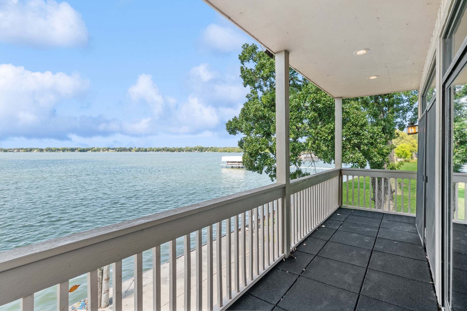 25164 W SUNSET Lane, Lake Villa, IL 60046