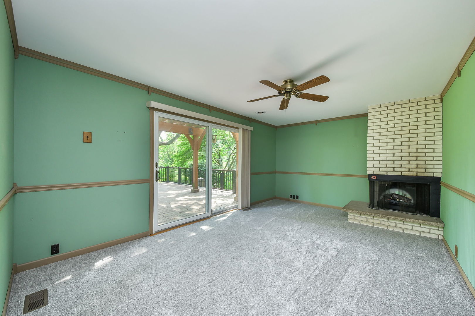 13 Gunflint Court, Oswego, IL 60543
