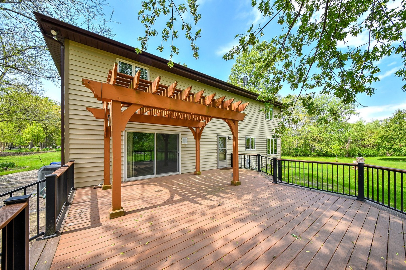 13 Gunflint Court, Oswego, IL 60543