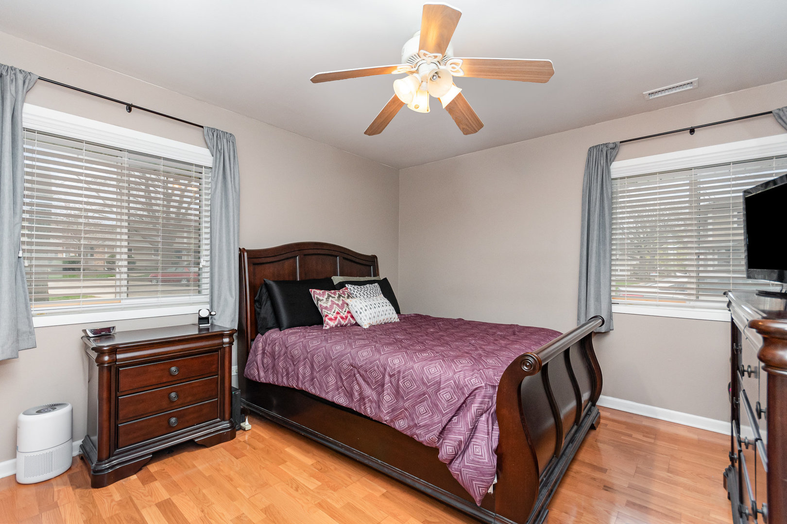 1431 Bear Flag Drive #1, Hanover Park, IL 60133